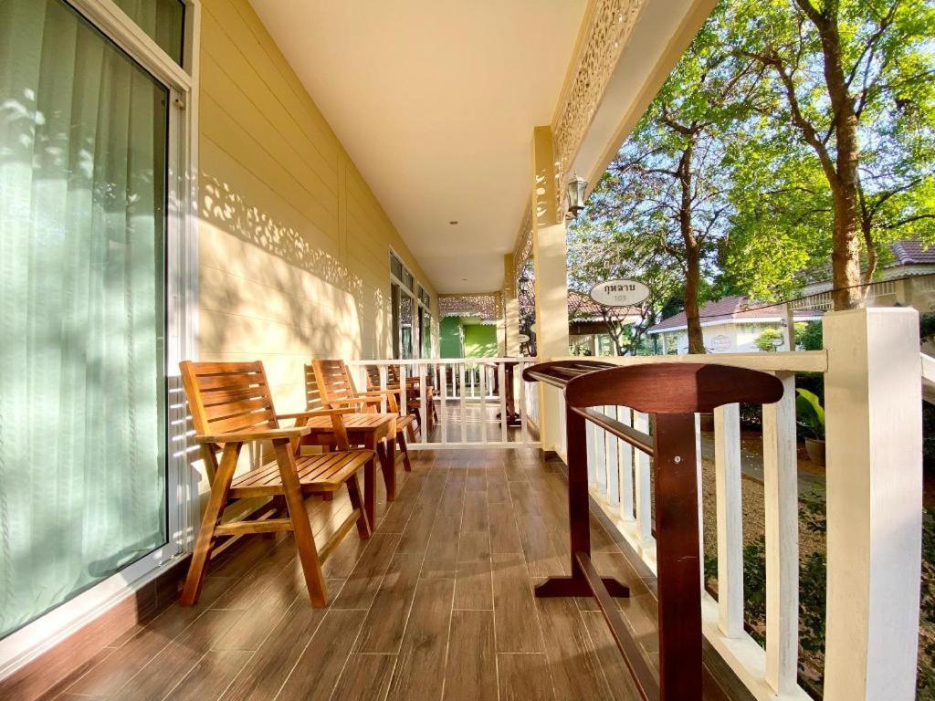 Ruen Maihom Riverside Cottage Kancsanaburi Kültér fotó